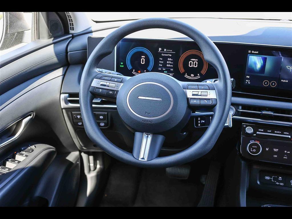new 2025 Hyundai TUCSON Hybrid car, priced at $30,730