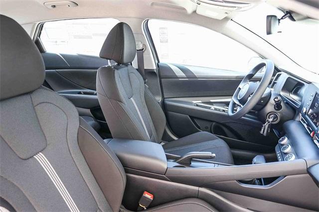 new 2025 Hyundai Elantra car, priced at $19,230