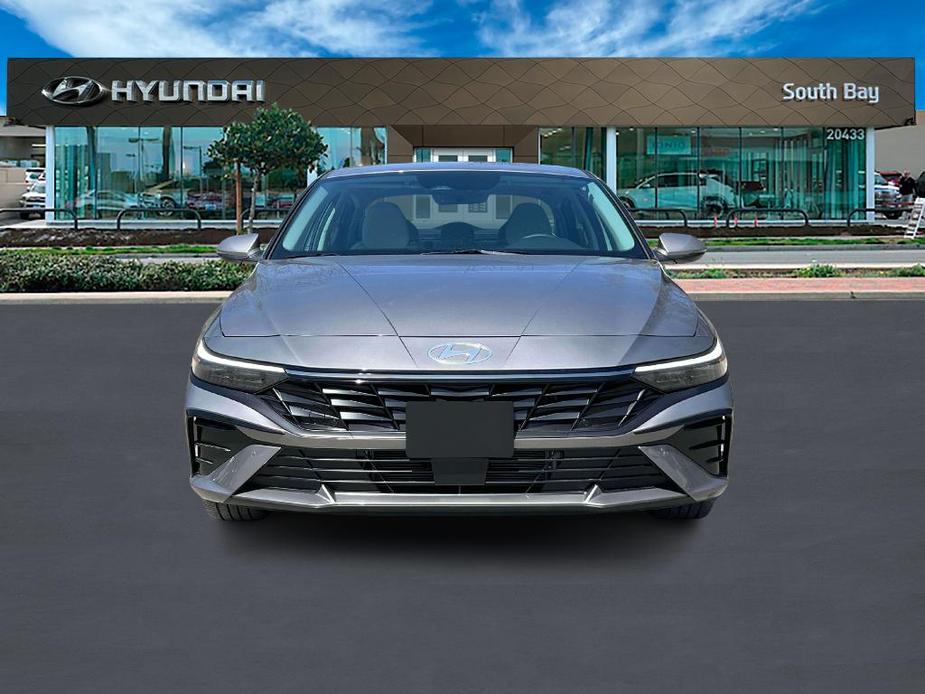 new 2025 Hyundai Elantra HEV car, priced at $31,140