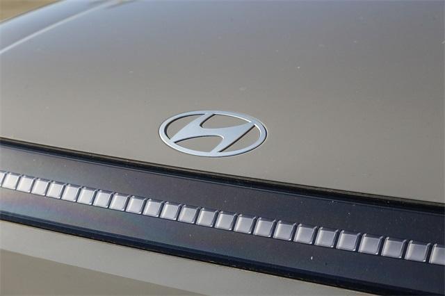 new 2026 Hyundai IONIQ 9 car, priced at $66,575