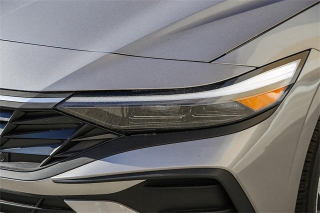 new 2025 Hyundai Elantra car, priced at $20,135