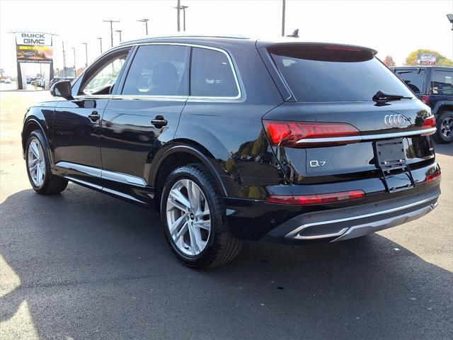 used 2021 Audi Q7 car, priced at $33,400