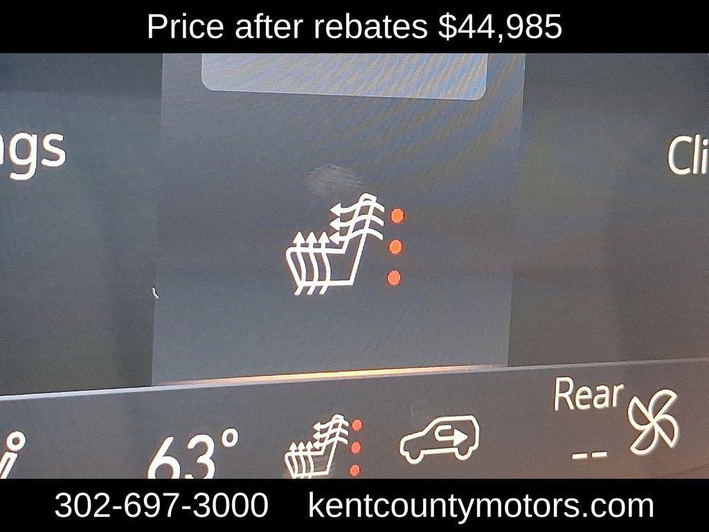 new 2025 Buick Enclave car, priced at $44,985