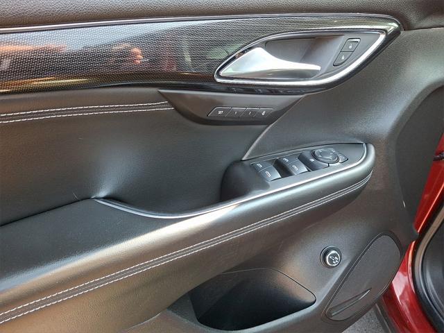 used 2021 Buick Envision car, priced at $24,000