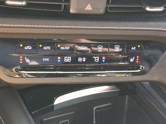 used 2021 Buick Envision car, priced at $24,000