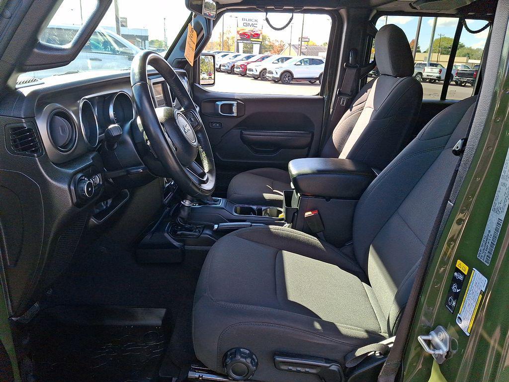 used 2022 Jeep Wrangler Unlimited car, priced at $29,500