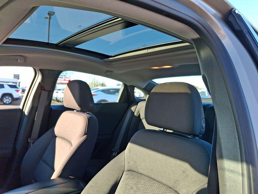 used 2022 Chevrolet Malibu car, priced at $19,000