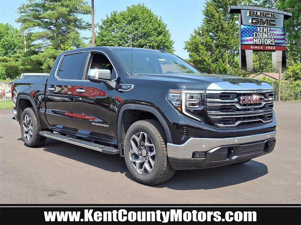 new 2025 GMC Sierra 1500 car, priced at $56,975
