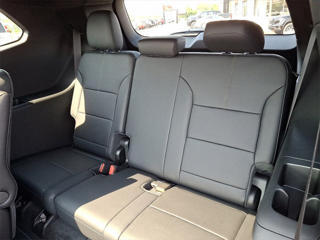 new 2025 GMC Acadia car, priced at $49,925
