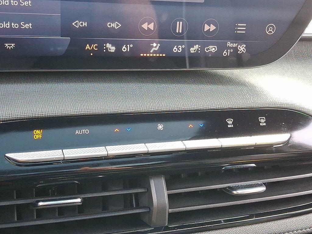 used 2025 Buick Enclave car, priced at $44,000