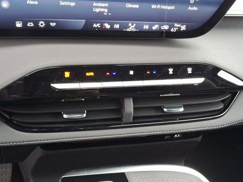 new 2025 Buick Enclave car, priced at $47,295