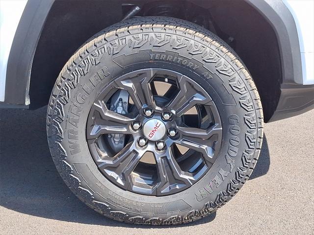 used 2024 GMC Canyon car, priced at $37,000