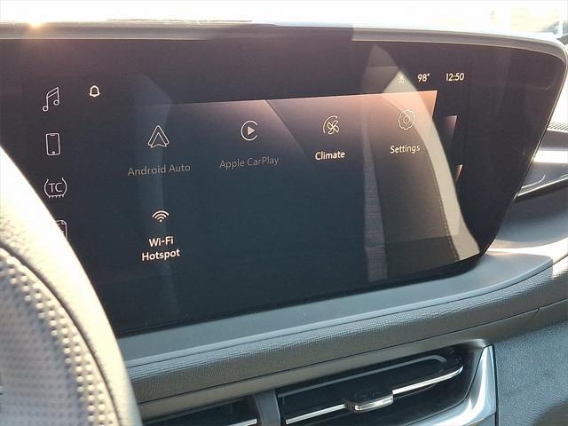 new 2025 Buick Envista car, priced at $25,085