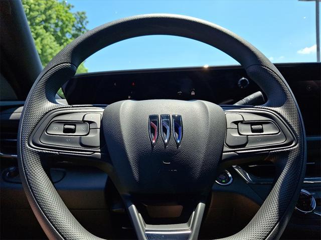new 2025 Buick Envista car, priced at $25,085