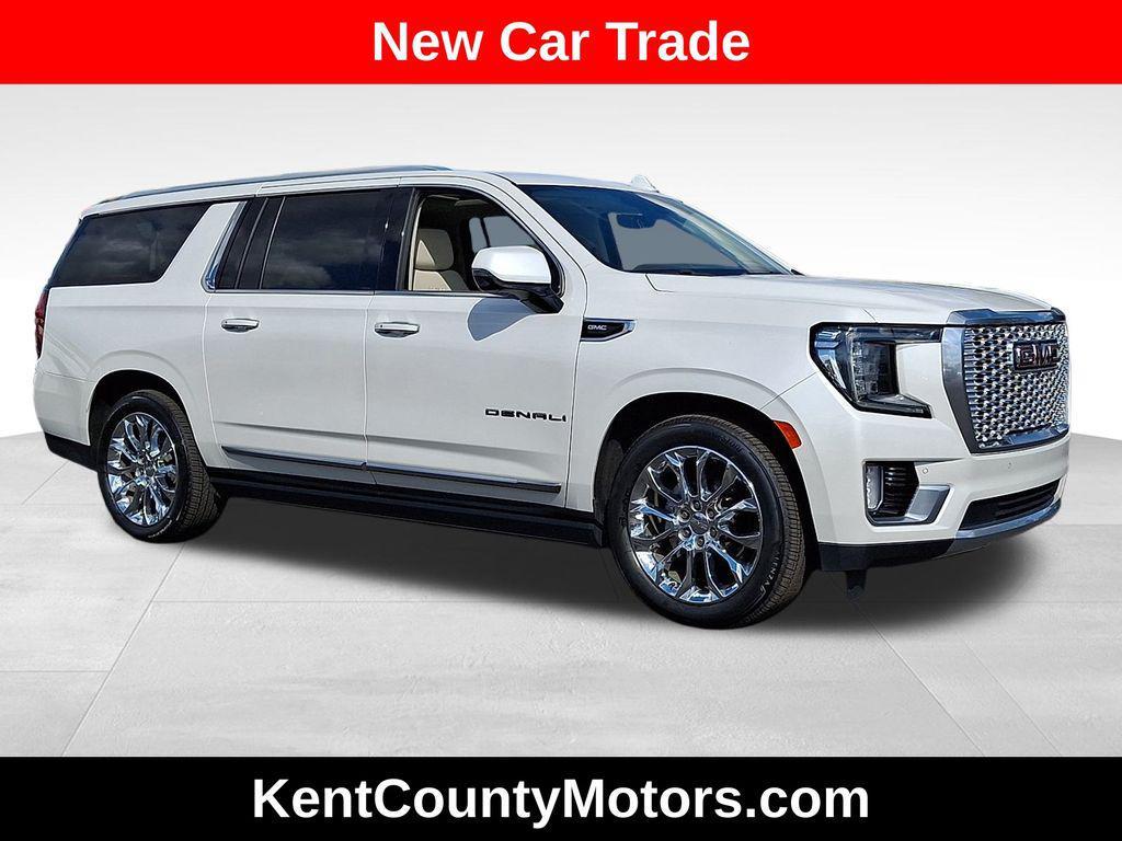 used 2022 GMC Yukon XL car, priced at $61,000