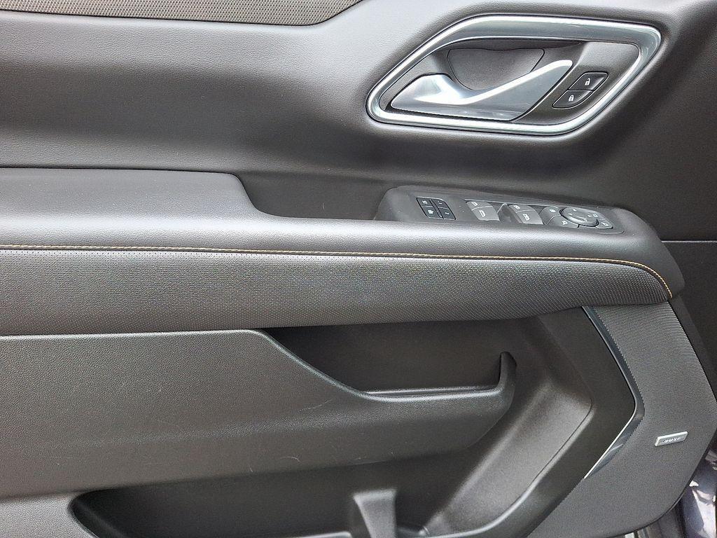 used 2023 GMC Yukon car, priced at $59,500