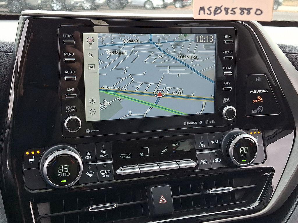 used 2021 Toyota Highlander car, priced at $27,500