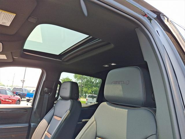 new 2025 GMC Sierra 1500 car, priced at $69,805