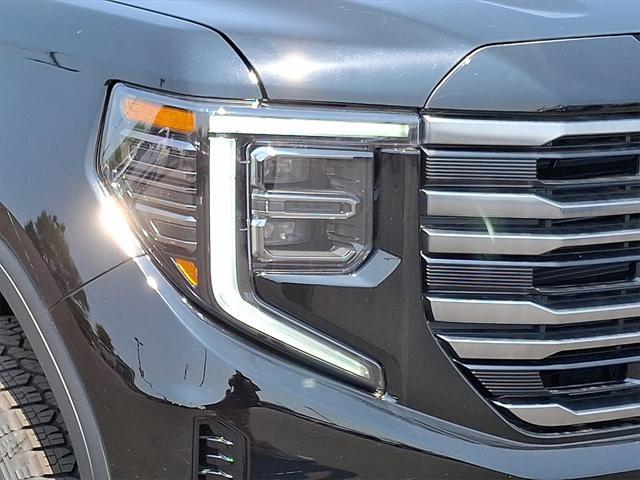 new 2025 GMC Sierra 1500 car, priced at $69,805