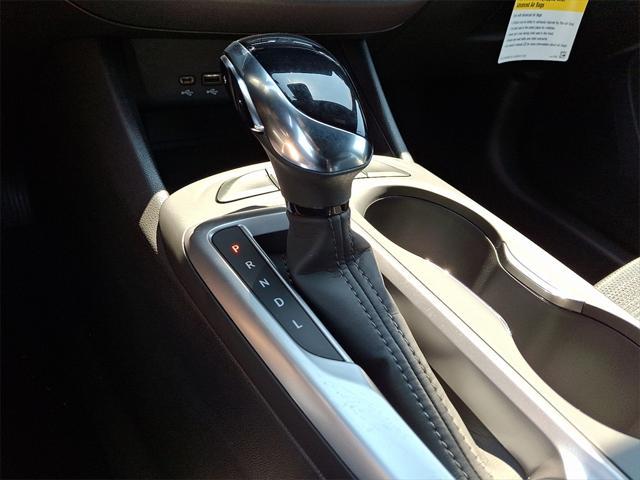 new 2025 Buick Envista car, priced at $26,080