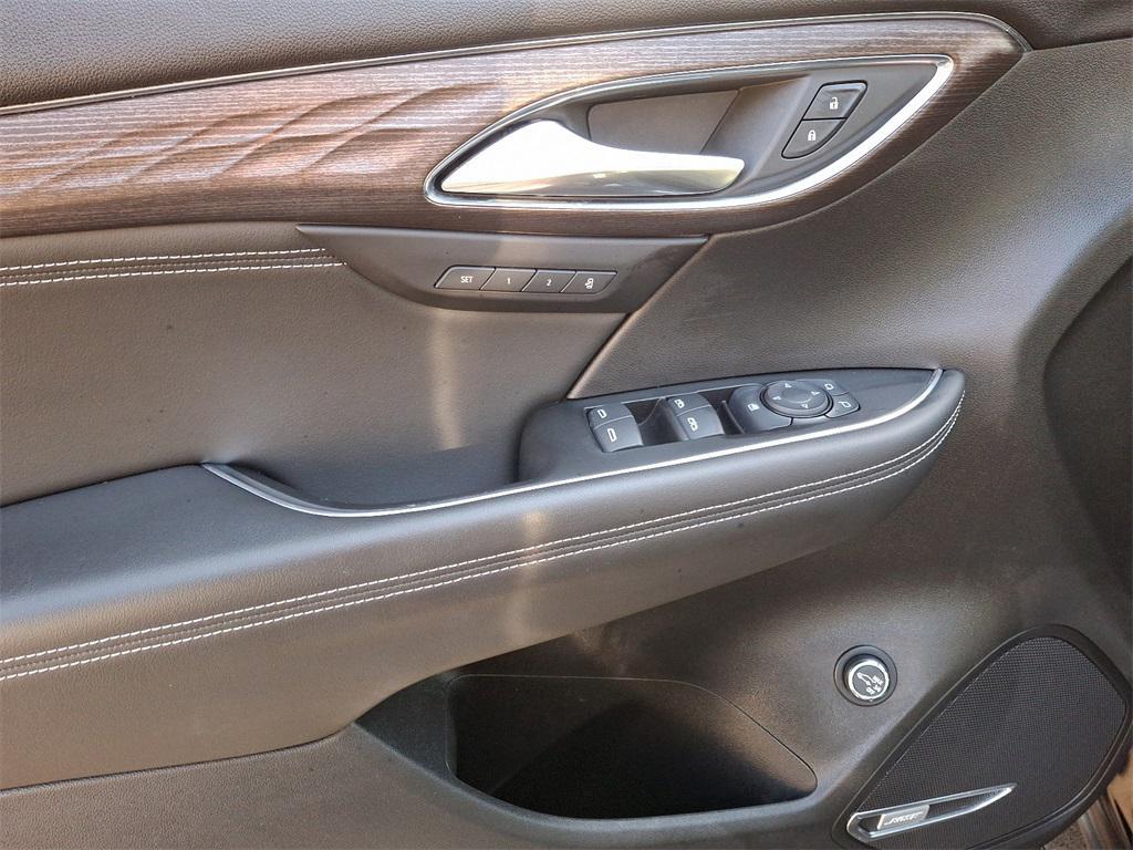 used 2023 Buick Envision car, priced at $29,500