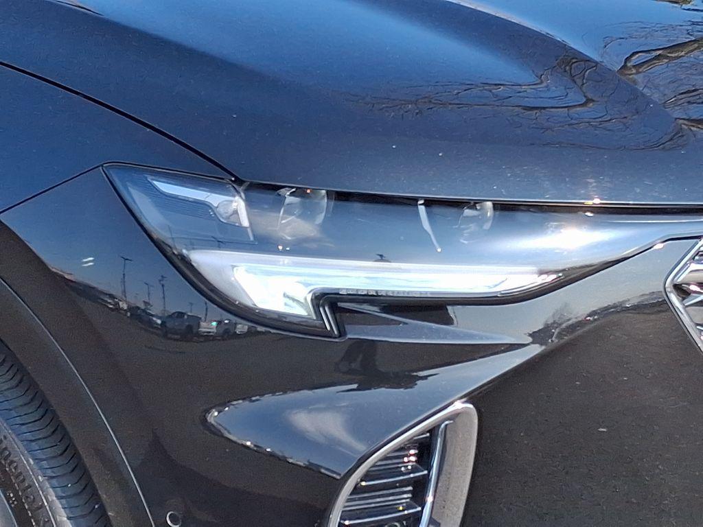 used 2023 Buick Envision car, priced at $28,200