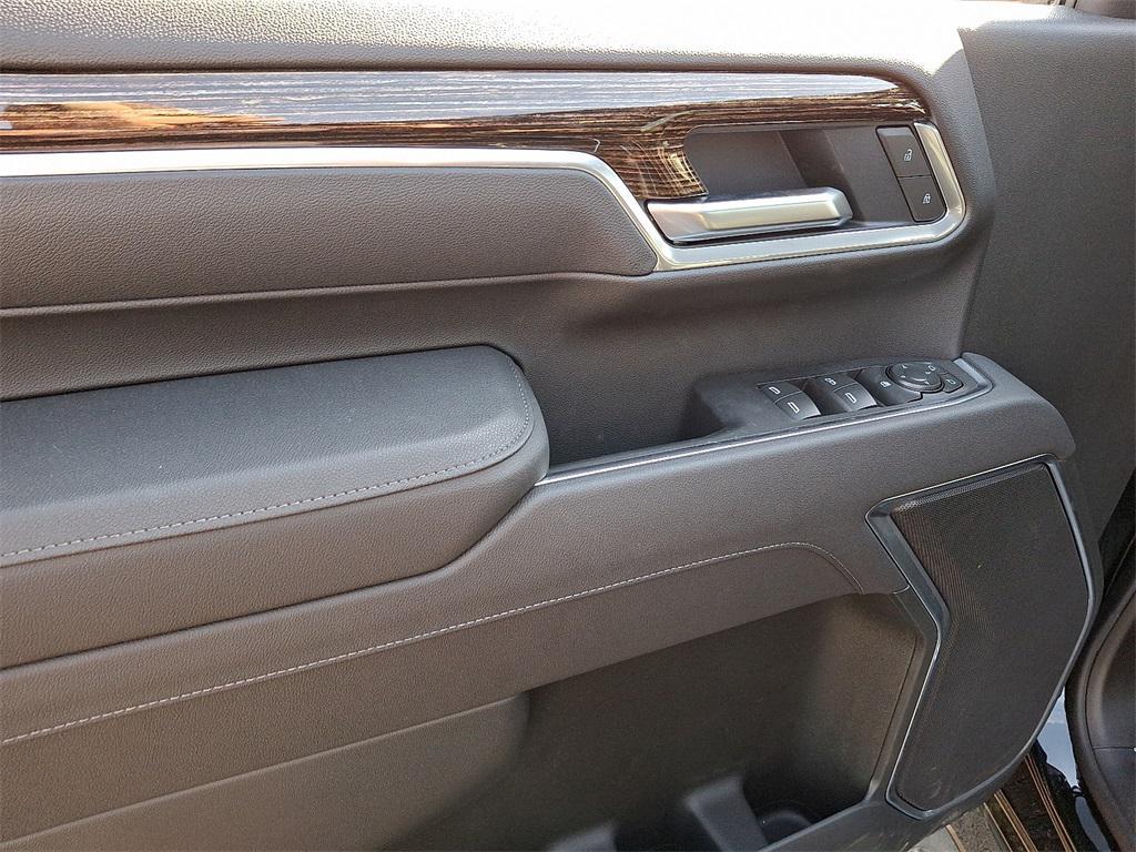 new 2025 GMC Sierra 2500 car, priced at $70,020