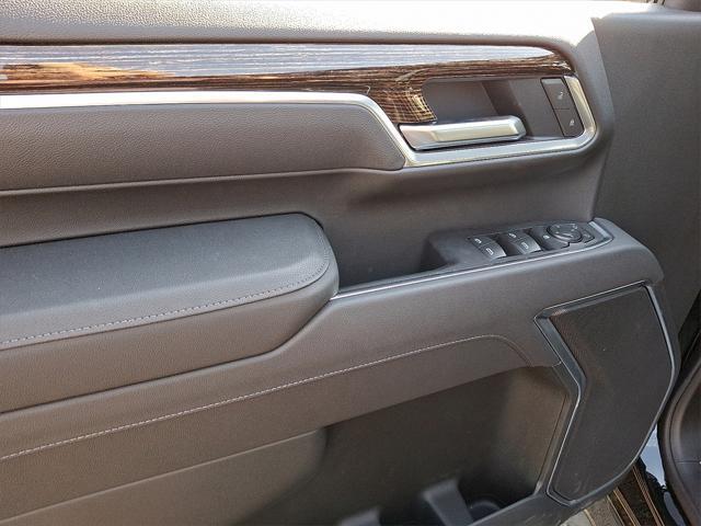 new 2025 GMC Sierra 2500 car, priced at $70,270