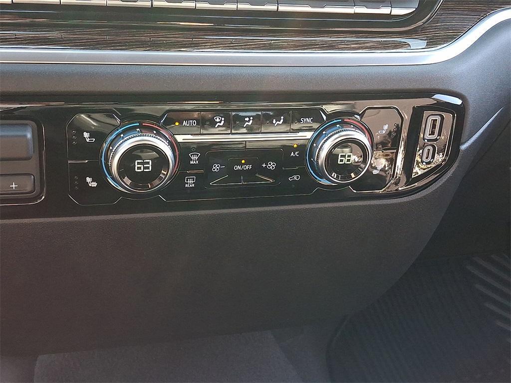 new 2025 GMC Sierra 2500 car, priced at $70,020