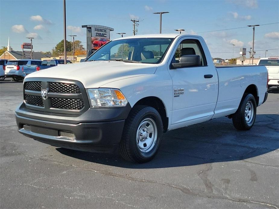 used 2020 Ram 1500 Classic car, priced at $20,000