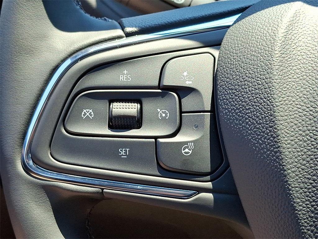 new 2025 Buick Envista car, priced at $30,684