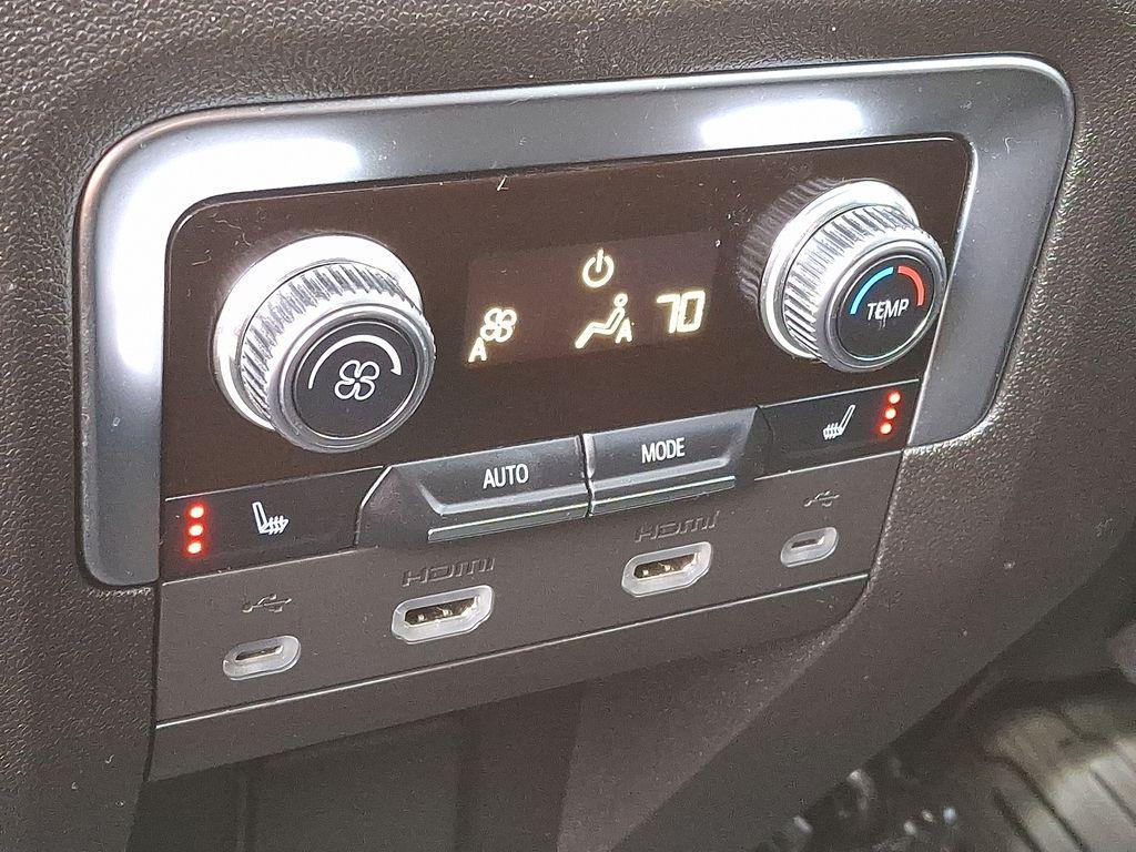 used 2021 GMC Yukon XL car, priced at $45,500