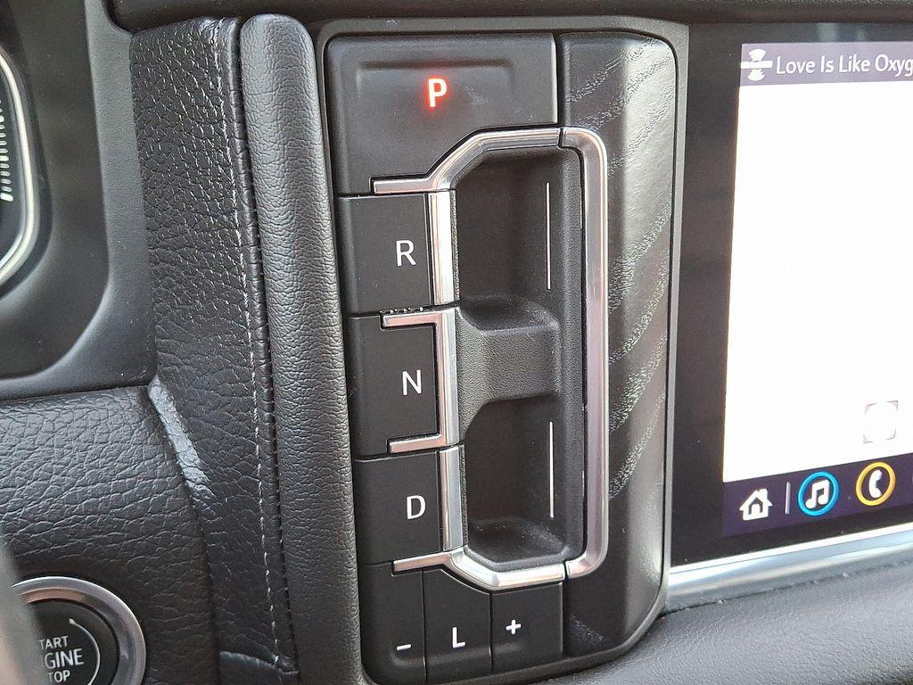 used 2021 GMC Yukon XL car, priced at $45,500