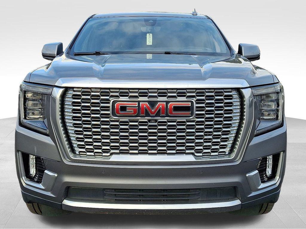 used 2021 GMC Yukon XL car, priced at $45,500