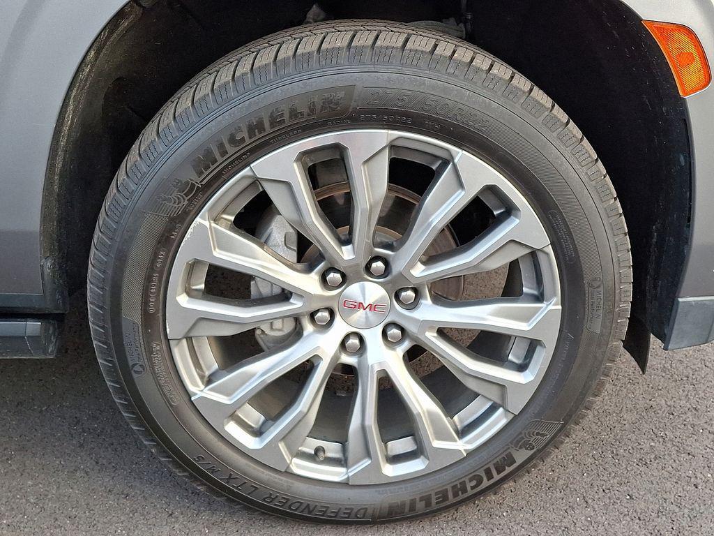 used 2021 GMC Yukon XL car, priced at $45,500