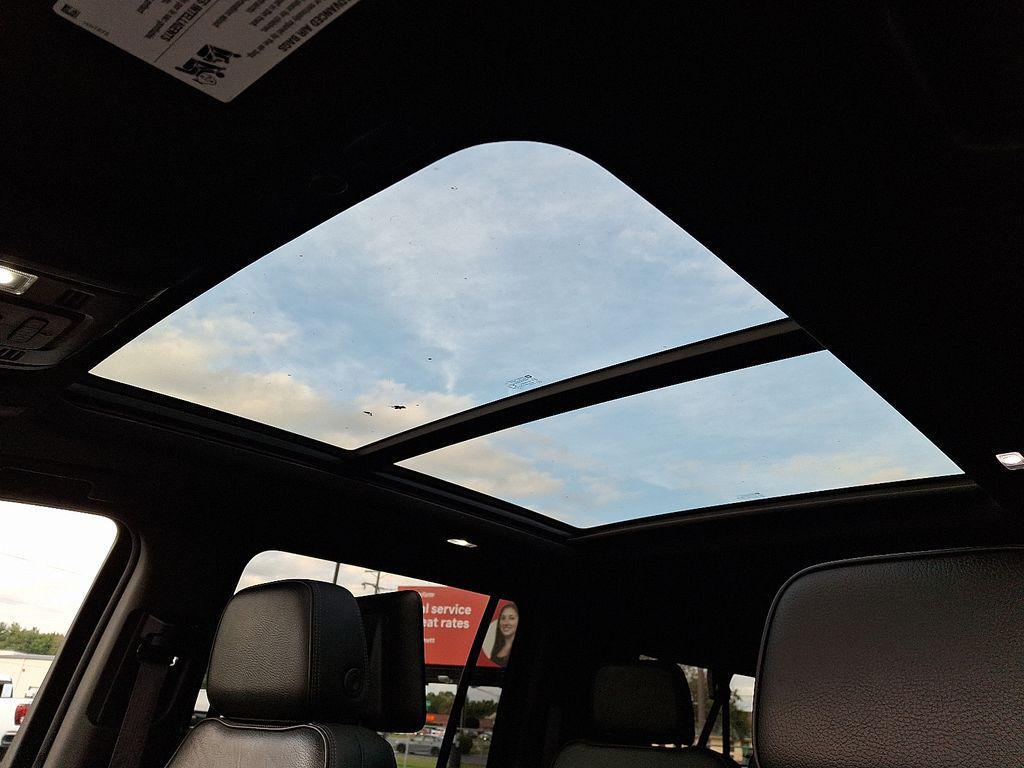 used 2021 GMC Yukon XL car, priced at $45,500