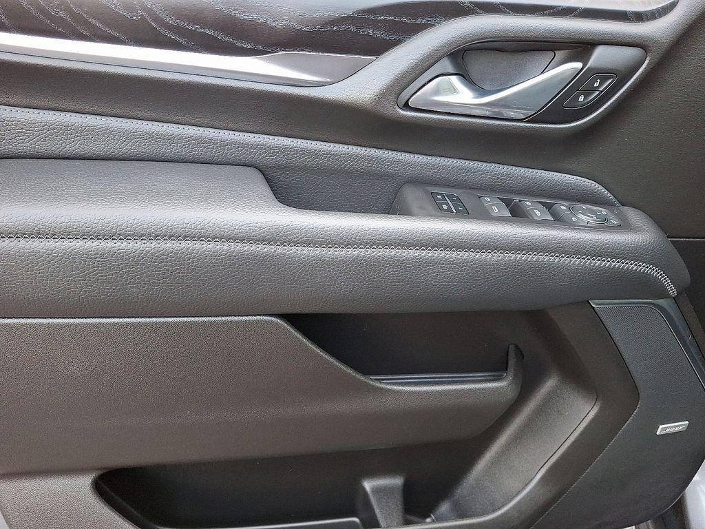 used 2021 GMC Yukon XL car, priced at $45,500