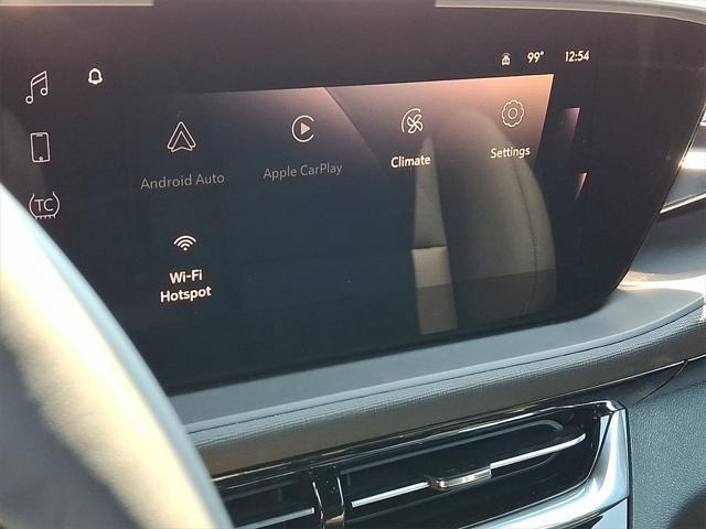 new 2025 Buick Envista car, priced at $28,770