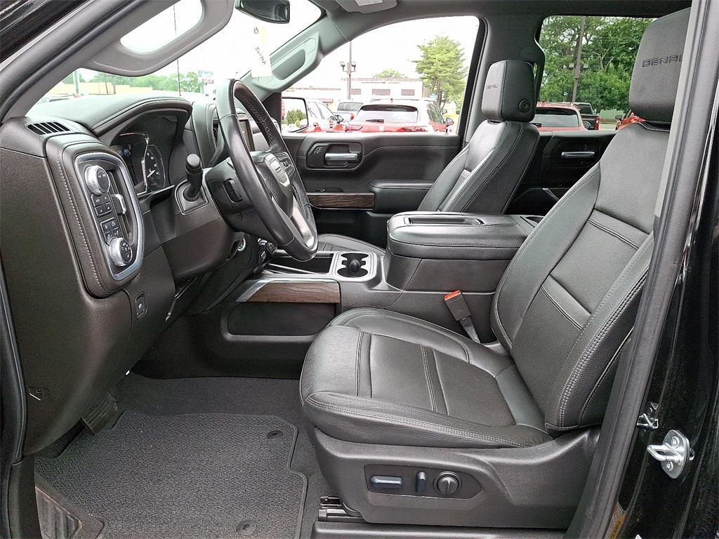 used 2022 GMC Sierra 1500 car, priced at $45,000