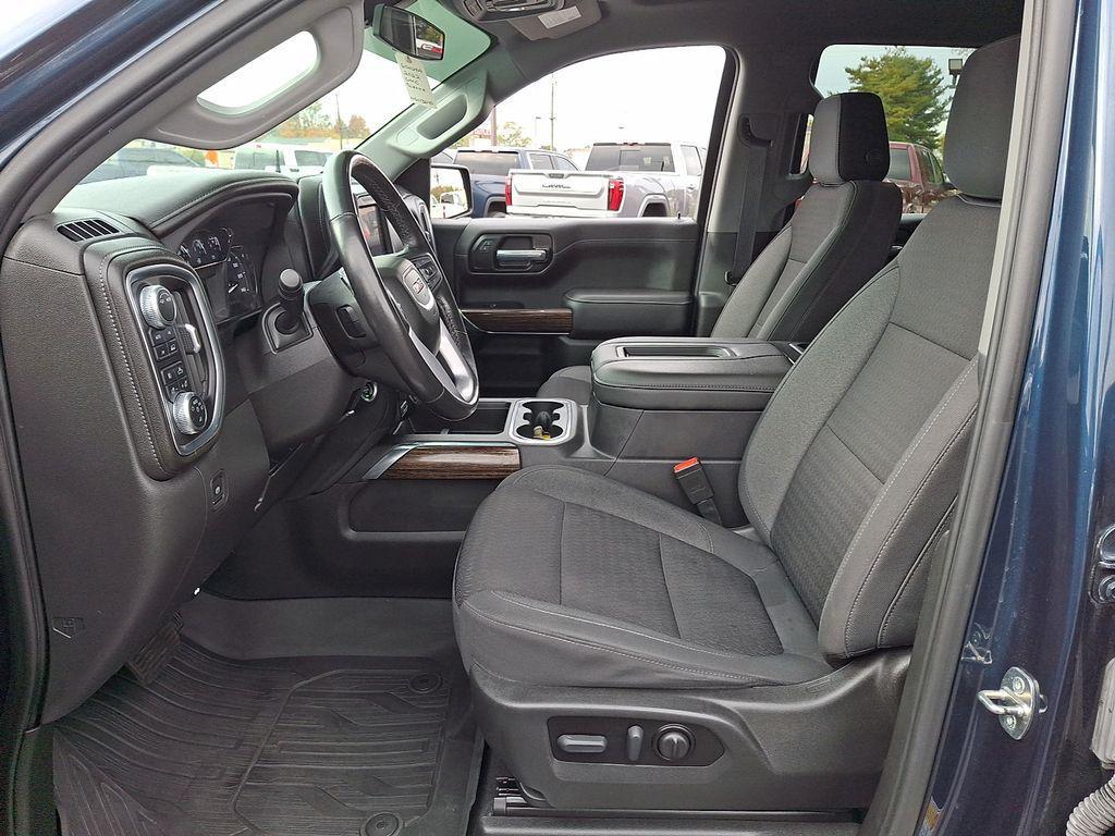 used 2022 GMC Sierra 1500 car, priced at $37,000