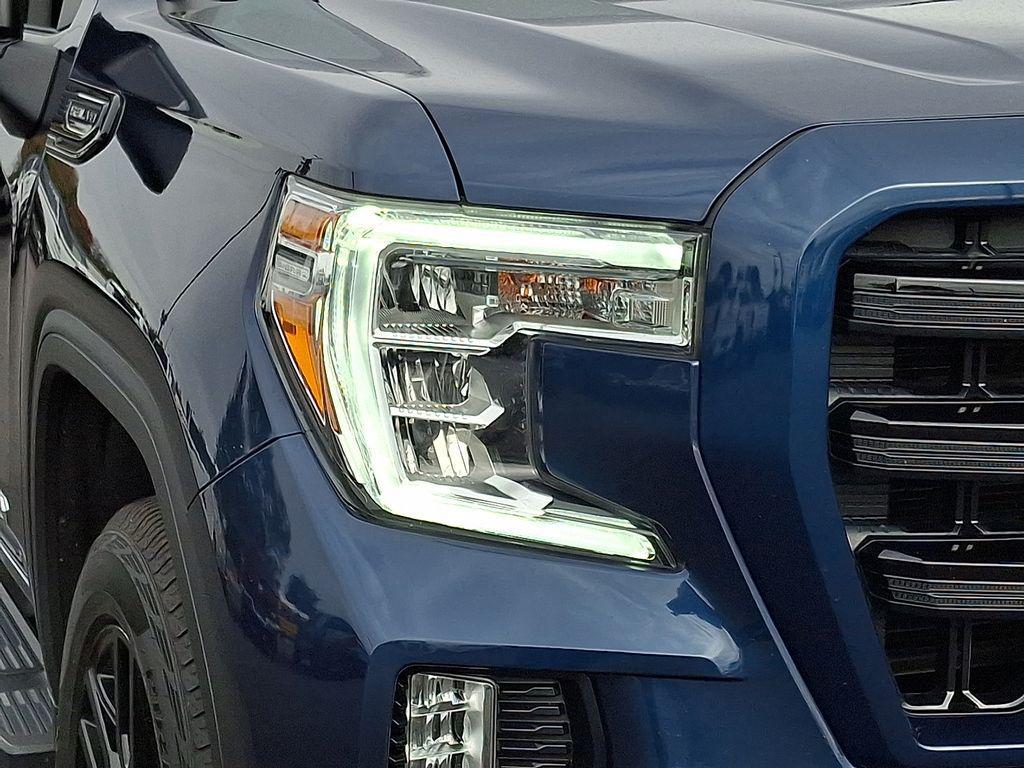 used 2022 GMC Sierra 1500 car, priced at $37,000