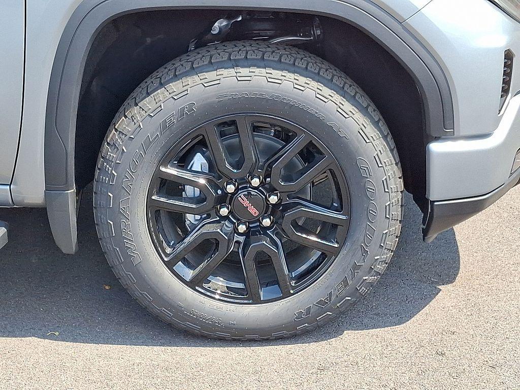 new 2026 GMC Sierra 1500 car, priced at $60,550