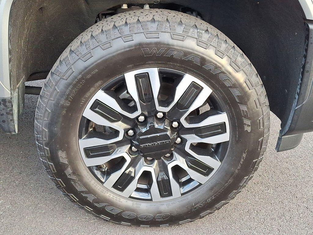 used 2024 GMC Sierra 3500 car, priced at $83,000