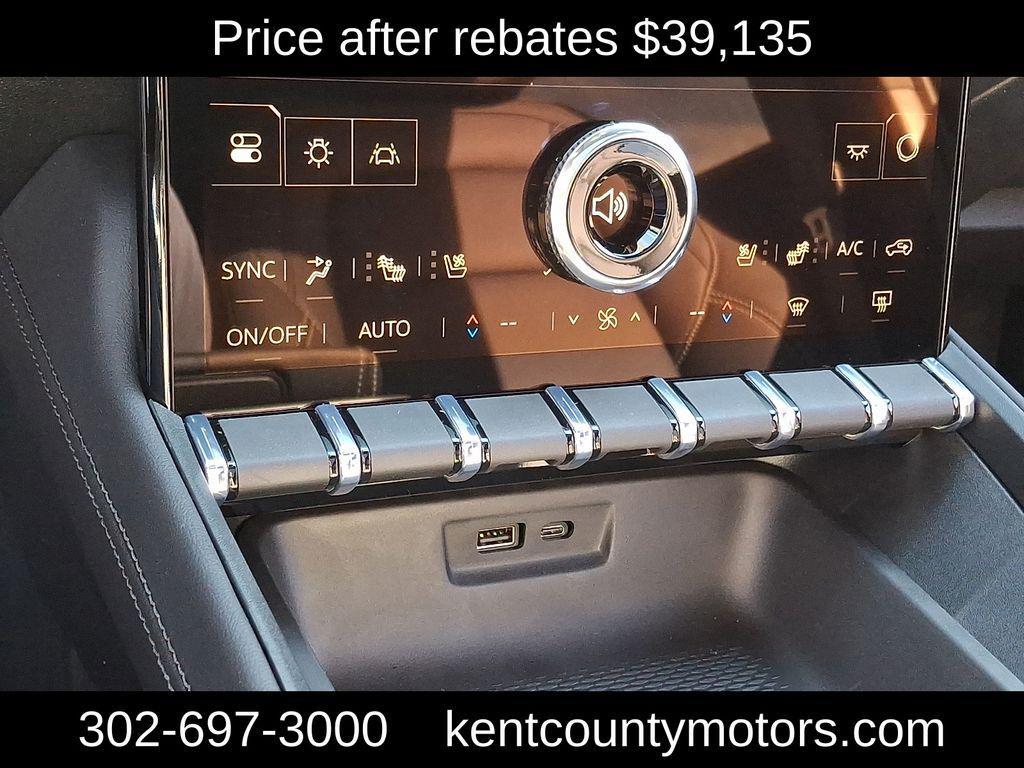 new 2026 GMC Terrain car, priced at $39,135