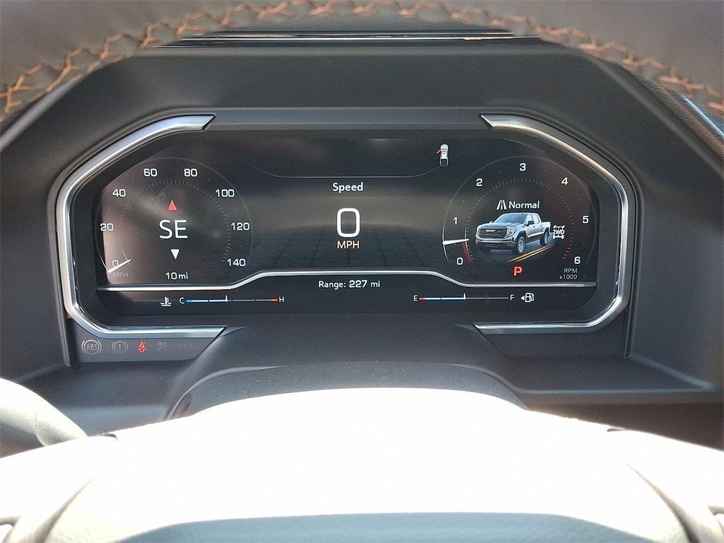 new 2025 GMC Sierra 1500 car, priced at $68,910