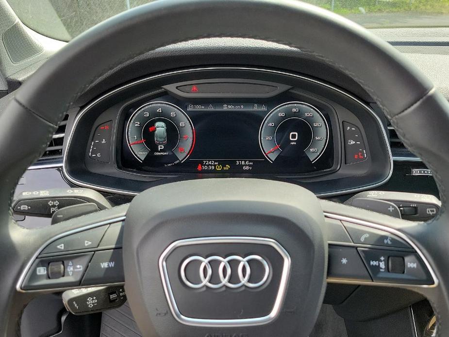 used 2022 Audi Q7 car, priced at $48,900