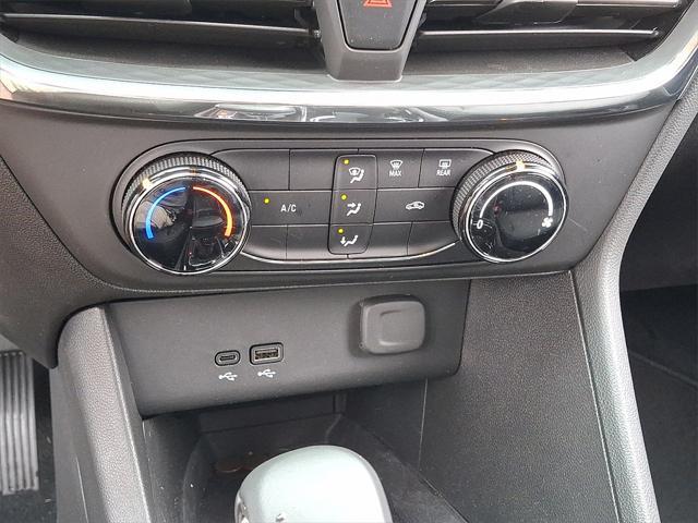 used 2025 Buick Encore GX car, priced at $25,000