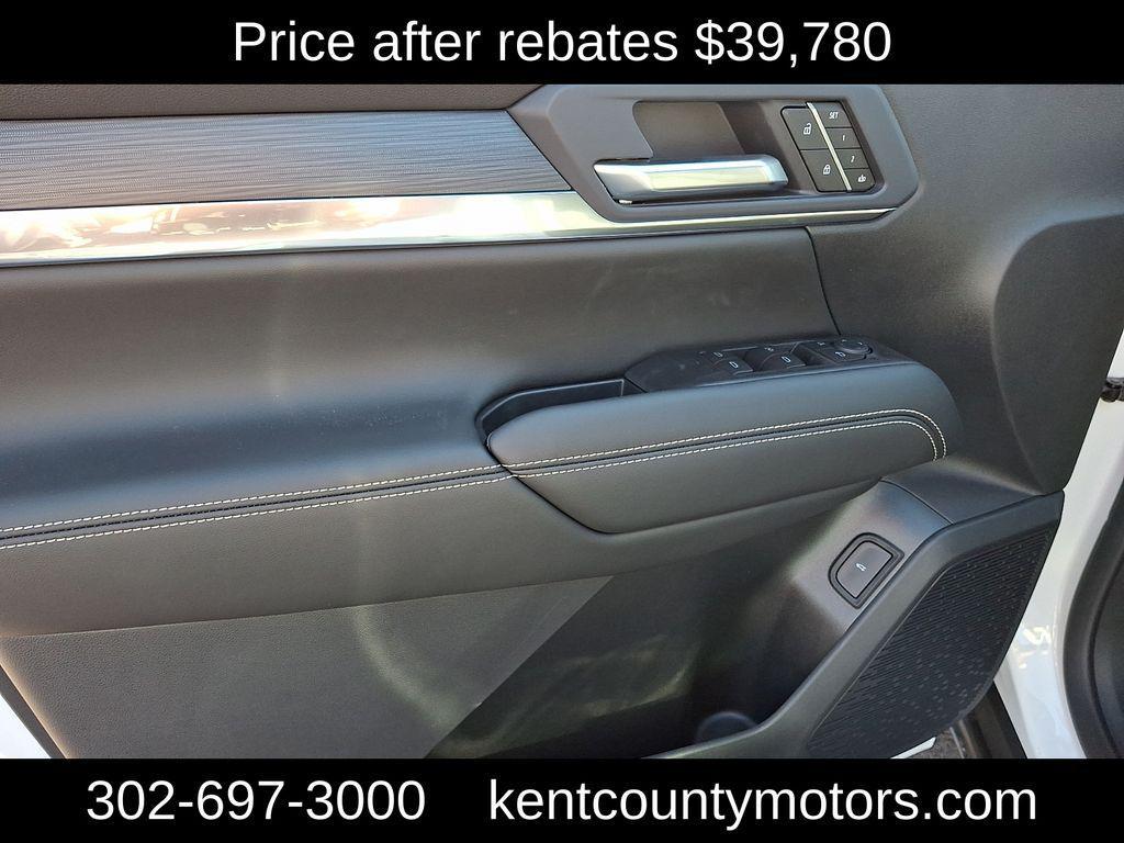 new 2026 GMC Terrain car, priced at $39,780