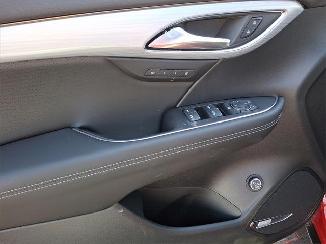 new 2025 Buick Envision car, priced at $44,595