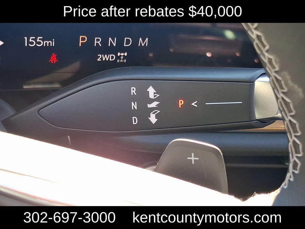 new 2025 Buick Envision car, priced at $40,000